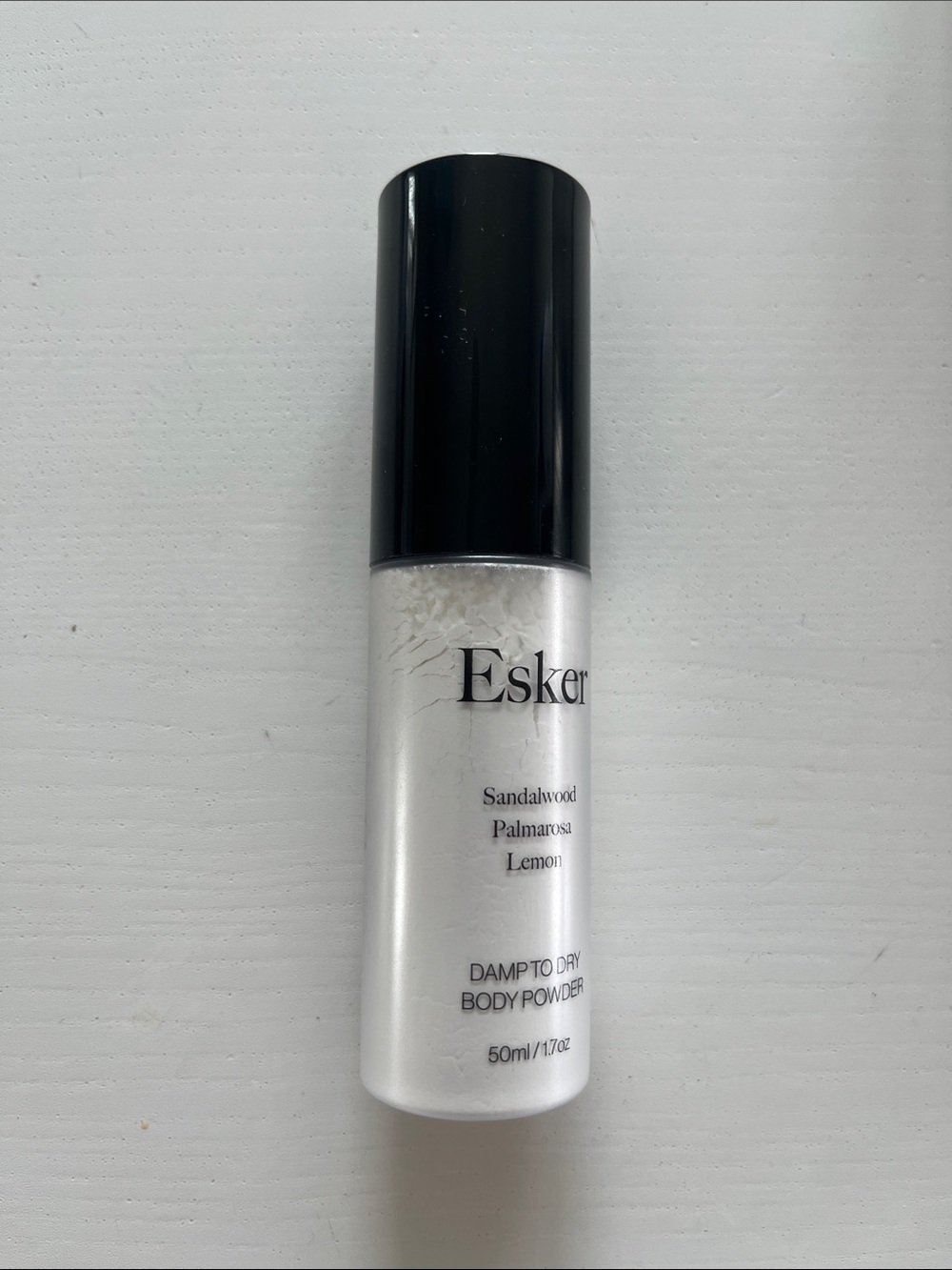 Damp-to-Dry Body Powder Spray — White